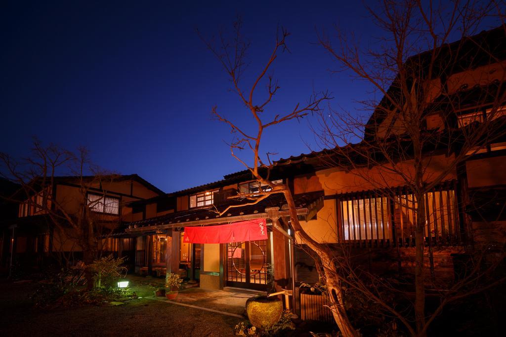 Yufuin Ryokan Tadaima Экстерьер фото